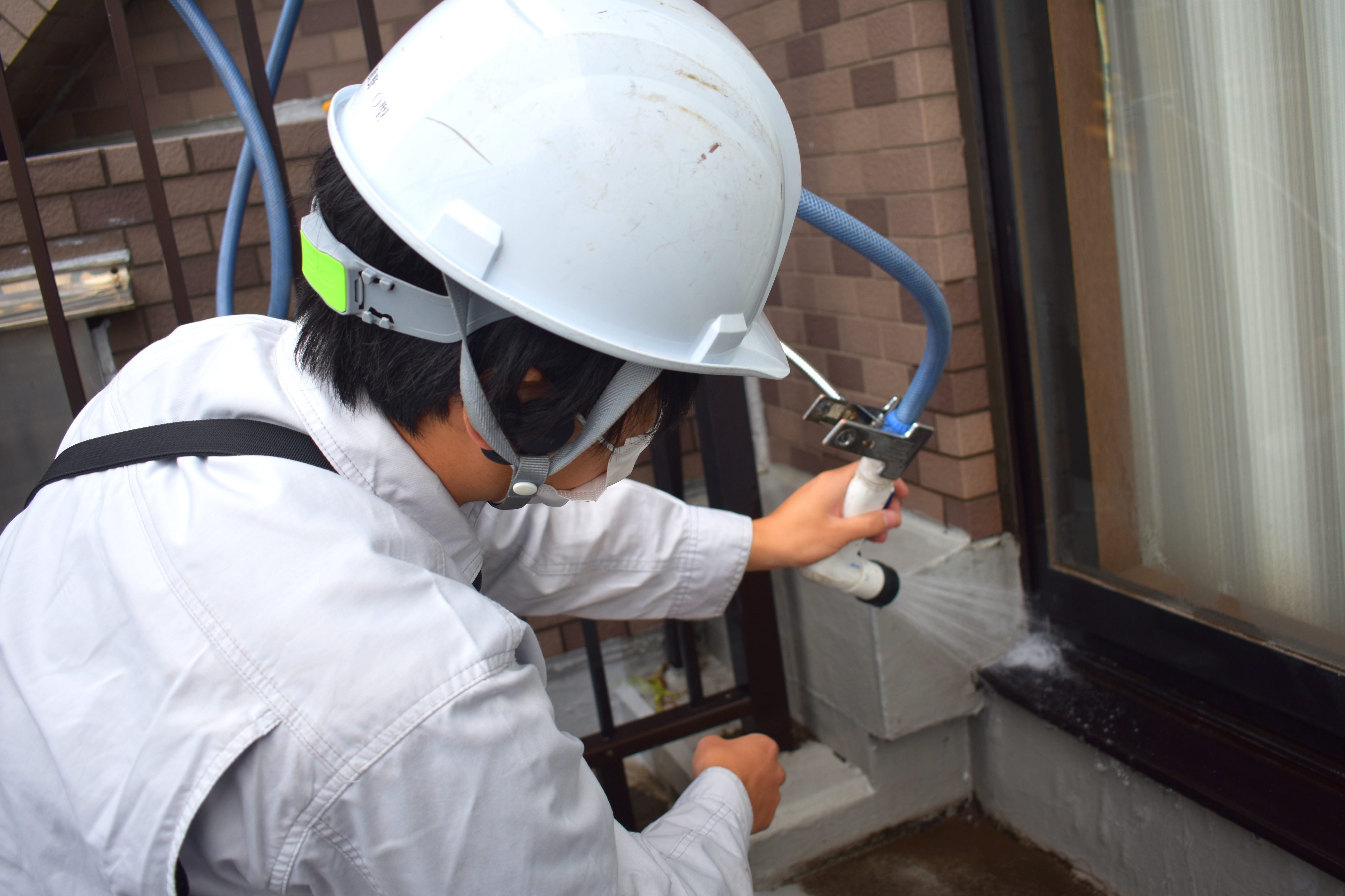 雨漏り調査中写真1